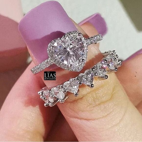 0039 Italy Jewelry - Brand New 18k White Gold Wedding Ring Set, Heart Shape Ring Set